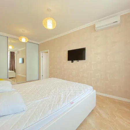 Arcadia New Apartment