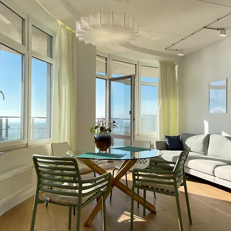 Arcadia New Apartment *
