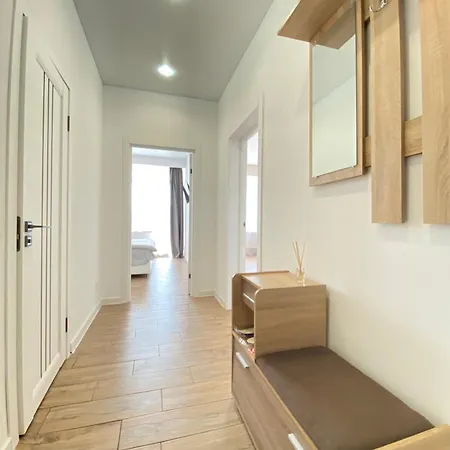 Arcadia New Apartment *