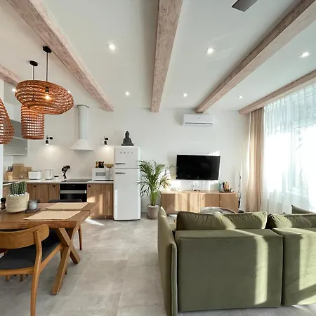 Arcadia New Apartment